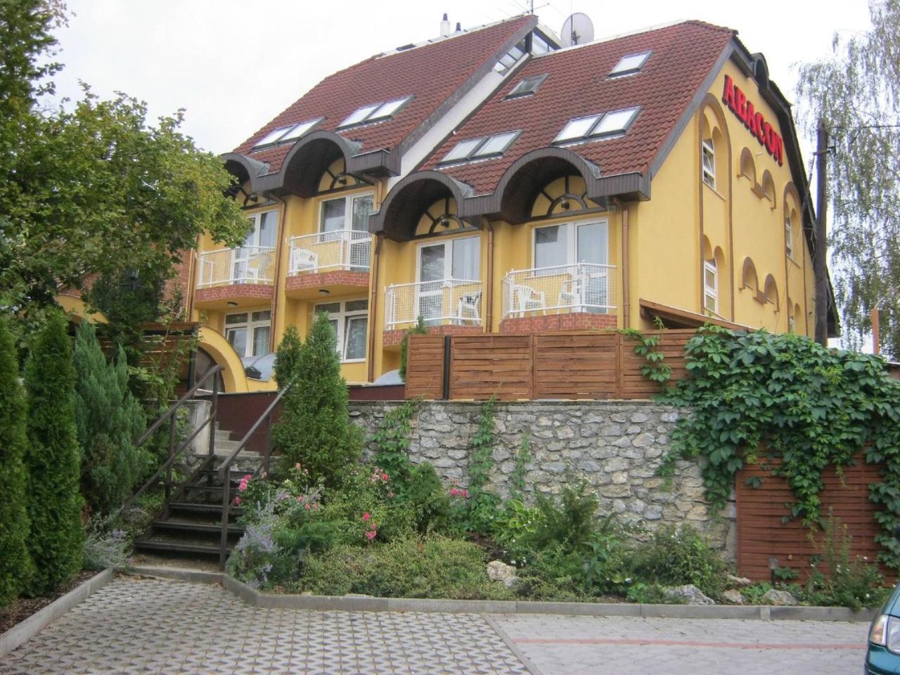 Abacon Vendeghaz-Breakfast House Miskolctapolca Hotel Exterior photo